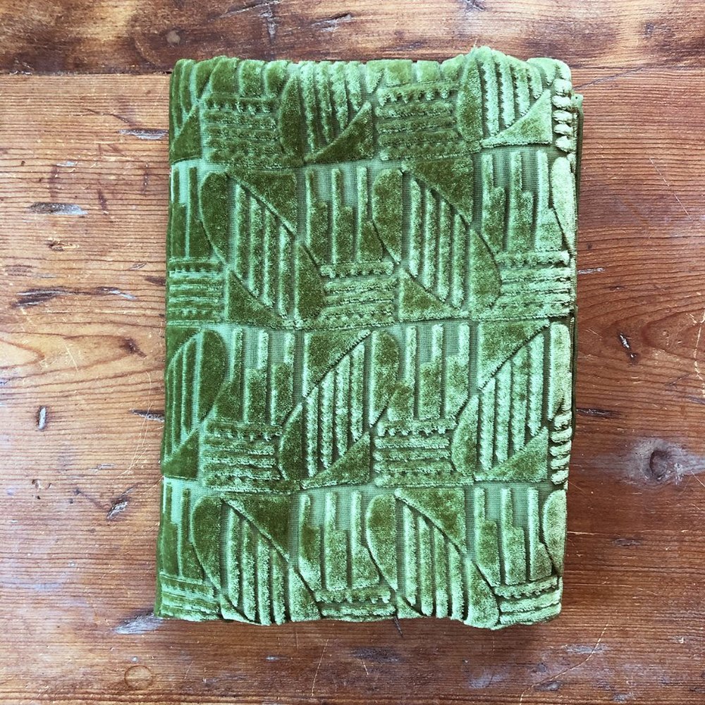 Museum of Fine Arts Boston Velvet Burnout Scart